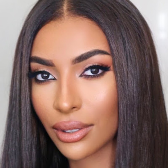 Meet your Posher, Sona - Picture 1 of 1